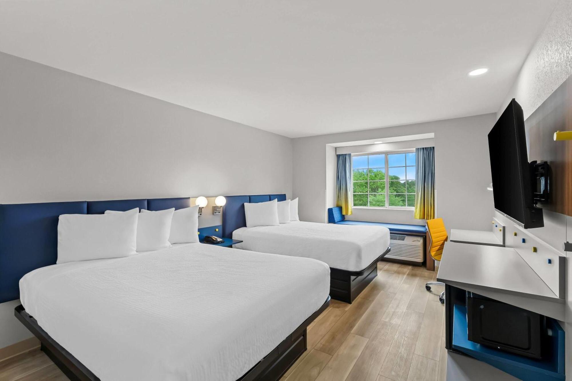 Microtel Inn & Suites By Wyndham Норкрос Екстер'єр фото