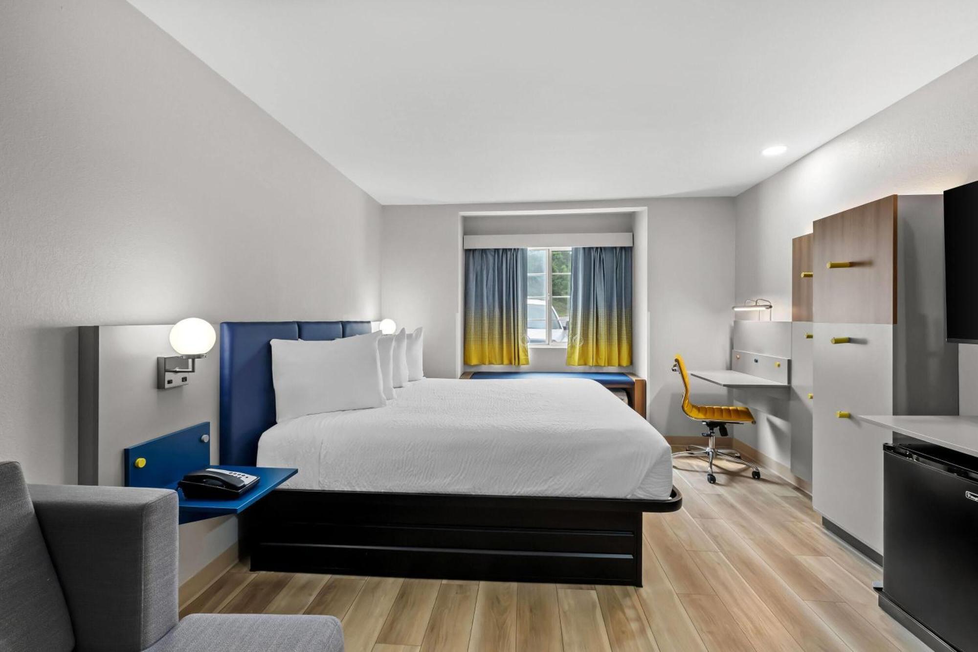 Microtel Inn & Suites By Wyndham Норкрос Екстер'єр фото